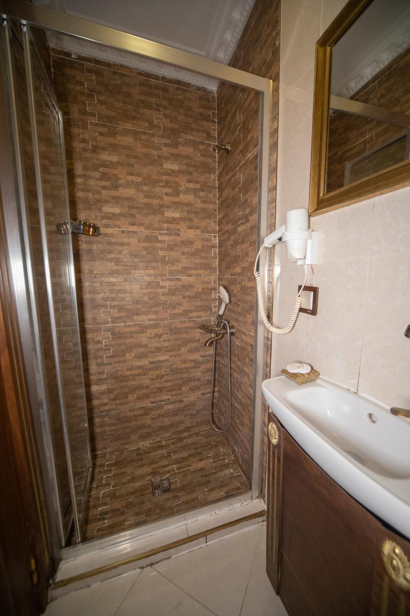 Beyport Hotel Taksim Istanboel Buitenkant foto